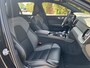 Volvo V60 T6 Plug-in hybrid AWD Plus Dark | Blis | Keyless | 360 camera | Trekhaak | Stoel en Stuur verwarming |