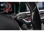 BMW 3-Serie 318i Business Edition M-Pakket|Pano|Camera|Carplay|