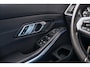 BMW 3-Serie 318i Business Edition M-Pakket|Pano|Camera|Carplay|