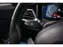 BMW 3-Serie 318i Business Edition M-Pakket|Pano|Camera|Carplay|