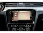 Volkswagen Passat 1.5 TSI R-Line|Camera|Acc|Lane-Assist|Keyless-Entry|