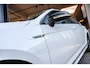 Volkswagen Passat 1.5 TSI R-Line|Camera|Acc|Lane-Assist|Keyless-Entry|