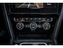 Volkswagen Passat 1.5 TSI R-Line|Camera|Acc|Lane-Assist|Keyless-Entry|