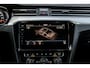 Volkswagen Passat 1.5 TSI R-Line|Camera|Acc|Lane-Assist|Keyless-Entry|