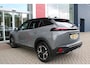Peugeot 2008 1.2 Hybrid 145PK AUTOMAAT GT PACK | ELEKTRISCH BEDIENBARE BESTUURDERSSTOEL | NAVIGATIE | FULL LED KOPLAMPEN | DRAADLOZE APPLE CARPLAY/ANDROID AUTO | ADAPTIVE CRUISE CONTROL | CAMERA VOOR + ACHTER | CLIMATE CONTROL | LICHTMETALEN VELGEN 17" | KEYLESS ENTRY/START | DAB+ RADIO | ALCANTARA/LEDEREN BEKLEDING  | DODEHOEK DETECTIE | PARKEERSENSOREN VOOR + ACHTER | STOEL VERWARMING | DRAADLOZE TELEFOONLADER |