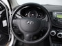 Hyundai i10 1.1 Pure Sport (LAGE KILOMETERSTAND,MP3,BLACK AND WHITE EDITON,SPORTSTOELEN,NETTE STAAT,NIEUWE APK)