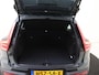 Volvo XC40 B4 Plus Dark | Trekhaak | Dodehoekdetectie | Harman/Kardon |