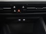 Volkswagen Golf 1.0 TSI Life | Camera | Carplay | Park Assist | Adaptive cruise | Navigatie | Sfeerverlichting | Full LED | Climate control | Digital Cockpit | Climate control | Bluetooth
