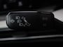 Volkswagen Golf 1.0 TSI Life | Camera | Carplay | Park Assist | Adaptive cruise | Navigatie | Sfeerverlichting | Full LED | Climate control | Digital Cockpit | Climate control | Bluetooth