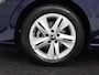 Volkswagen Golf 1.0 TSI Life | Camera | Carplay | Park Assist | Adaptive cruise | Navigatie | Sfeerverlichting | Full LED | Climate control | Digital Cockpit | Climate control | Bluetooth