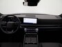 Hyundai Santa Fe 1.6 T-GDI PHEV Black Line 4WD 7p | Lederen Bekleding | Apple Carplay/Android Auto | Voor- en Achter Stoelen Verwarmd | Navigatie Full Map | Lichtmetalen Velgen 20'' |