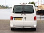 Volkswagen Transporter 2.0 TDI 150pk DC Bulli Automaat | Dubbele schuifdeur | Navigatie | Airco | ACC | LED | Camera | App connect |DAB+ | PDC | Glaslook panelen | 17" Lm velgen | Mat zwart Sidebars | betimmering |