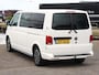 Volkswagen Transporter 2.0 TDI 150pk DC Bulli Automaat | Dubbele schuifdeur | Navigatie | Airco | ACC | LED | Camera | App connect |DAB+ | PDC | Glaslook panelen | 17" Lm velgen | Mat zwart Sidebars | betimmering |
