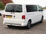 Volkswagen Transporter 2.0 TDI 150pk DC Bulli Automaat | Dubbele schuifdeur | Navigatie | Airco | ACC | LED | Camera | App connect |DAB+ | PDC | Glaslook panelen | 17" Lm velgen | Mat zwart Sidebars | betimmering |