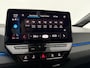 Volkswagen ID.3 58KWH First Black Edition | Snelladen | SOH 92% | Virtual | Sfeer | Adap. Cruise | Trekhaak | Carplay | Parkeersens.