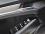 Mazda 6 Sportbreak 2.0 SkyActiv-G 165 Luxury CLIMATE | CARPLAY | LMV19 | AFNBTRHAAK | STOEL/STUURVERW | HEAD-UP | LED | ADAPCRUISE