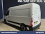 Renault Master 2.3 dCi 136pk L2H2 Euro6 Airco | Camera | Cruisecontrol | 2500kg Trekhaak | Parkeersensoren Bijrijdersbank