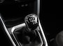 Volkswagen T-Roc 1.0 TSI Life Digitale Cockpit Navigatie Apple Carplay/Android Auto Adaptive Cruise control Parkeer sensoren Lichtmetalen Velgen 16" Extra Getint glas