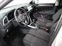 Volkswagen T-Roc 1.0 TSI Life Digitale Cockpit Navigatie Apple Carplay/Android Auto Adaptive Cruise control Parkeer sensoren Lichtmetalen Velgen 16" Extra Getint glas