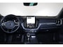 Volvo XC60 T6 Recharge AWD Plus Black Edition - Panorama/schuifdak - IntelliSafe Assist & Surround - 360º Camera - Harman Kardon audio - Adaptieve LED koplampen - Verwarmde voorstoelen, stuur & achterbank - Parkeersensoren voor & achter - Elektr. bedienb. voorstoelen met geheugen - Head up display - Draadloze tel. lader - Extra getint glas - 21' LMV