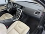 Volvo V60 2.0T Momentum Navi Trekhaak Leder BLIS