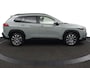 Toyota Corolla Cross 2.0 High Power Hybrid First Edition | Origineel NL | Parkeersensoren Rondom | Navigatie | Draadloos telefoonlader |