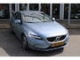 Volvo V40 T2 123PK Nordic+ | Org. NL | Standkachel | PDC Achter | Verw. Voorstoelen | Climate Control | Trekhaak |