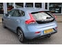 Volvo V40 T2 123PK Nordic+ | Org. NL | Standkachel | PDC Achter | Verw. Voorstoelen | Climate Control | Trekhaak |