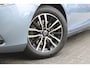 Volvo V40 T2 123PK Nordic+ | Org. NL | Standkachel | PDC Achter | Verw. Voorstoelen | Climate Control | Trekhaak |