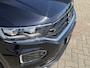 Volkswagen T-Roc 1.5 TSI Sport Business R VOLLEDIG DIGITAAL INSTRUMENTENPANEEL | PANORAMADAK | CAMERA | NAVIGATIE | MULTIMEDIA | LED VERLICHTING | DODEHOEK DETECTIE  | ADAPTIEVE CRUISE CONTROL | SFEER VERLICHTING | PARKEERSENSOREN | R-LINE