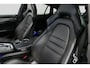 Porsche Panamera 2.9 4 E-Hybrid / Orig. Nedelands (NAP) / Panoramadak / Sport Chrono / Sportuitlaat / Elektr. verstelbare voorstoelen + memory (18weg) / Carbon interieur / Luchtvering / Stoelkoeling / PDLS+ / Rondomzichtcamera / Stoelverwarming voor + achter / Softclose / BOSE-audio systeem / Ambienteverlichting / Apple Carplay / Dodehoek detectie