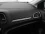 Renault Megane 1.0 TCe Zen | Carplay | Trekhaak | Navigatie | Full LED | DAB | Climate control | Parkeerhulp | Cruise control | Bluetooth