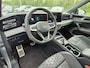 Volkswagen Tiguan 1.5 eHybrid R-Line Edition 272Pk DSG/AUTO | Glazen panorama-dak | Trekhaak uitklapbaar | Achteruitrijcamera | Navigatie | Apple carplay Android auto | Cruise control adaptief | Keyless entry/start | 20"LMV