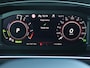 Volkswagen Tiguan 1.4 TSI 245 pk DSG eHybrid R-Line | Trekhaak | 360 Camera | LED Matrix | ACC | Stoel + Stuurverwarming | Oryx White | Side Assist | Elektrische Klep |