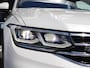 Volkswagen Tiguan 1.4 TSI 245 pk DSG eHybrid R-Line | Trekhaak | 360 Camera | LED Matrix | ACC | Stoel + Stuurverwarming | Oryx White | Side Assist | Elektrische Klep |