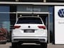 Volkswagen Tiguan 1.4 TSI 245 pk DSG eHybrid R-Line | Trekhaak | 360 Camera | LED Matrix | ACC | Stoel + Stuurverwarming | Oryx White | Side Assist | Elektrische Klep |
