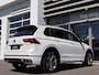 Volkswagen Tiguan 1.4 TSI 245 pk DSG eHybrid R-Line | Trekhaak | 360 Camera | LED Matrix | ACC | Stoel + Stuurverwarming | Oryx White | Side Assist | Elektrische Klep |