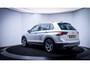 Volkswagen Tiguan 1.5TSI DSG HIGHLINE FULL LED | VIRTUAL | CAMERA | STUUR+STOELVERW | MASSAGE | ELEK TREKHAAK | CARPLAY | LMV 19''