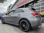 Mercedes-Benz A-klasse 180 Business Solution - Navigatie / Apple CarPlay I Sport interieur I PDC I LED I 85.000 KM - Dealer ond.