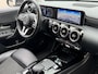 Mercedes-Benz A-klasse 180 Business Solution - Navigatie / Apple CarPlay I Sport interieur I PDC I LED I 85.000 KM - Dealer ond.