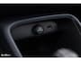 Volvo XC40 2.0 T5 AWD R-Design | Zwenkbare trekhaak | 2.100 Kg Trekgewicht | Panorama dak | Blis | Harman Kardon | 360 Camera |