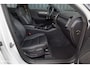 Volvo XC40 2.0 T5 AWD R-Design | Zwenkbare trekhaak | 2.100 Kg Trekgewicht | Panoramadak | Blis | Harman Kardon | 360 Camera |