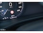 Volvo XC40 2.0 T5 AWD R-Design | Zwenkbare trekhaak | 2.100 Kg Trekgewicht | Panoramadak | Blis | Harman Kardon | 360 Camera |