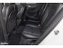 Volvo XC40 2.0 T5 AWD R-Design | Zwenkbare trekhaak | 2.100 Kg Trekgewicht | Panoramadak | Blis | Harman Kardon | 360 Camera |