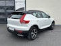 Volvo XC40 2.0 T5 AWD R-Design | Zwenkbare trekhaak | 2.100 Kg Trekgewicht | Panorama dak | Blis | Harman Kardon | 360 Camera |