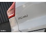 Volvo XC40 2.0 T5 AWD R-Design | Zwenkbare trekhaak | 2.100 Kg Trekgewicht | Panoramadak | Blis | Harman Kardon | 360 Camera |
