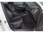Volvo XC40 2.0 T5 AWD R-Design | Zwenkbare trekhaak | 2.100 Kg Trekgewicht | Panorama dak | Blis | Harman Kardon | 360 Camera |