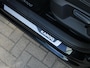 Skoda Karoq 1.5 TSI 150pk ACT Sportline Business | Black Edition | Achteruitrijcamera | Elektrische achterklep | Digital Cockpit | Stoelverwarming | Navigatie