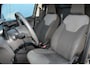 Ford Transit Courier 1.5-75pk TDCI Economy Edition. Handige nette bedrijfswagen, slechts 68.000km ! Airco, telefoonvoorbereiding, metallic lak, USB, schuifdeur rechts etc.