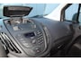 Ford Transit Courier 1.5-75pk TDCI Economy Edition. Handige nette bedrijfswagen, slechts 68.000km ! Airco, telefoonvoorbereiding, metallic lak, USB, schuifdeur rechts etc.